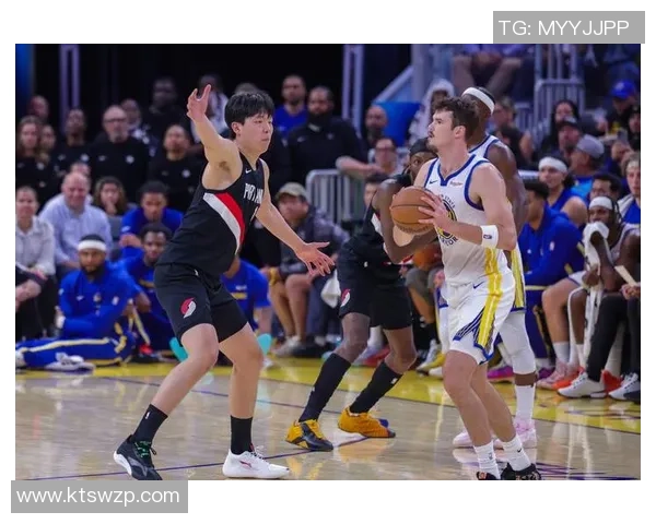 勇士与开拓者G1精彩回放分析及比赛亮点总结